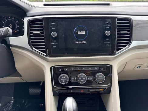 Used 2022 Volkswagen Atlas SE image 18