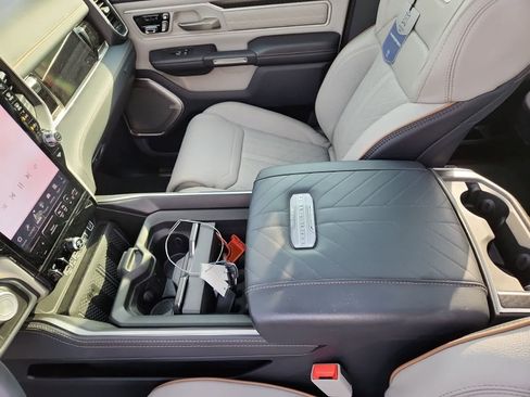 Used 2025 RAM 1500 Tungsten w/ Trailer Tow Group image 15