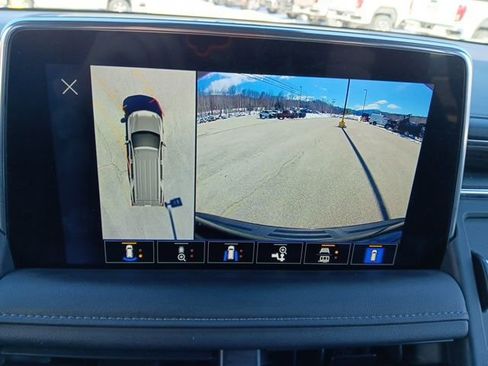 Used 2023 Chevrolet Tahoe Z71 w/ Luxury Package image 22