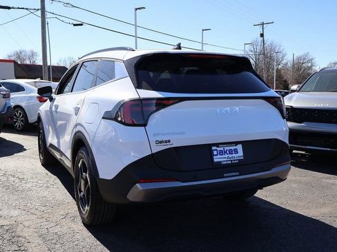 New 2026 Kia Sportage EX image 5