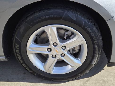 Used 2024 Chevrolet Malibu LS FWD image 8