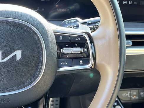 Used 2025 Kia Sorento SX Prestige w/ Olive Brown Leather Package image 34