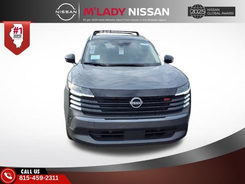 New 2025 Nissan Kicks SR w/ Illumination Package image 2