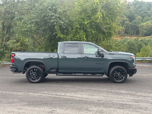 New 2026 Chevrolet Silverado 2500 LT w/ Trail Boss Package AWD/4WD image 8