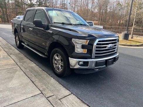 Used 2015 Ford F150 XLT w/ Equipment Group 302A Luxury image 3