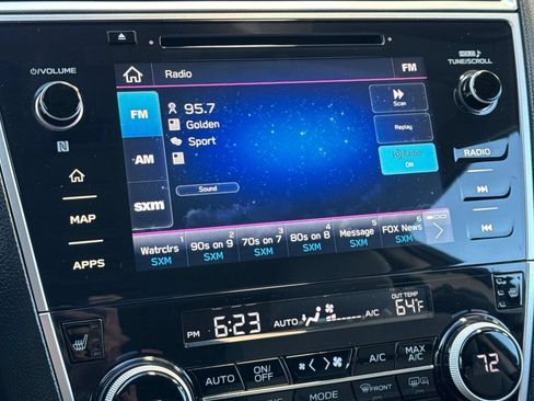 Used 2019 Subaru Outback 2.5i Limited AWD/4WD image 18