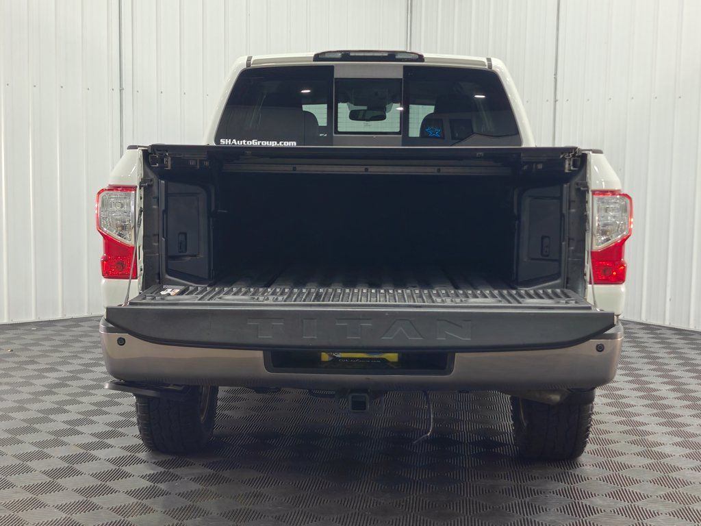 Used 2018 Nissan Titan Platinum Reserve AWD/4WD image 23