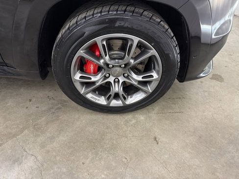 Used 2019 Jeep Grand Cherokee SRT image 26