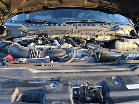 Used 2018 Ford F250 Limited w/ FX4 Off-Road Package AWD/4WD image 47