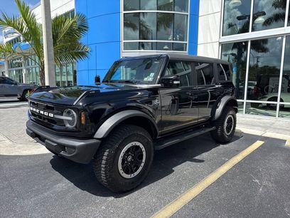 Used 2022 Ford Bronco Outer Banks w/ Sasquatch Package