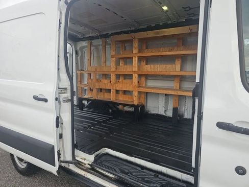 Used 2017 Ford Transit 250 Medium Roof w/Sliding Side Doo image 13