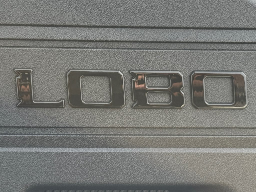 Used 2026 Ford Maverick Lobo AWD/4WD image 16