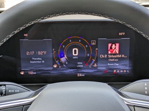 New 2025 Chevrolet Traverse LT w/ Driver Confidence Package image 25