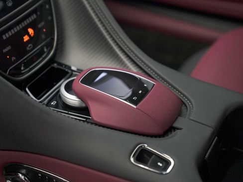 Used 2023 Aston Martin DBS Coupe image 24