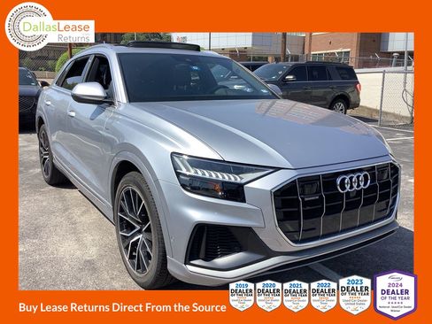 Used 2021 Audi Q8 Premium Plus w/ Premium Plus Package AWD/4WD image 1