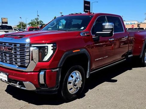 Used 2024 GMC Sierra 3500 Denali w/ Denali Reserve Package AWD/4WD image 5