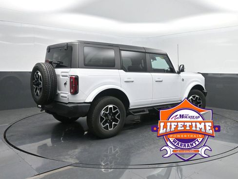 Used 2023 Ford Bronco Outer Banks image 1