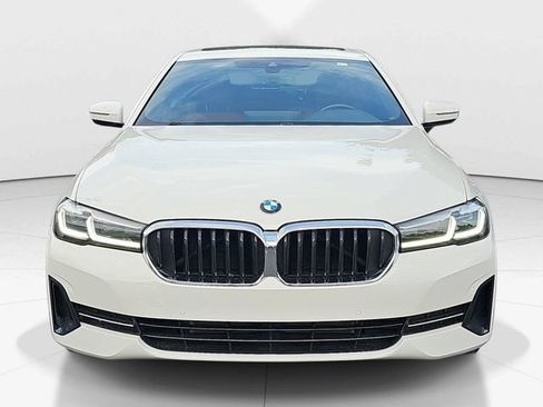 Used 2023 BMW 530i w/ Convenience Package RWD image 8