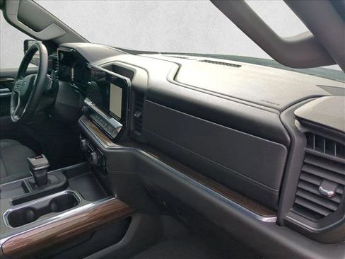 Used 2024 Chevrolet Silverado 1500 RST image 22