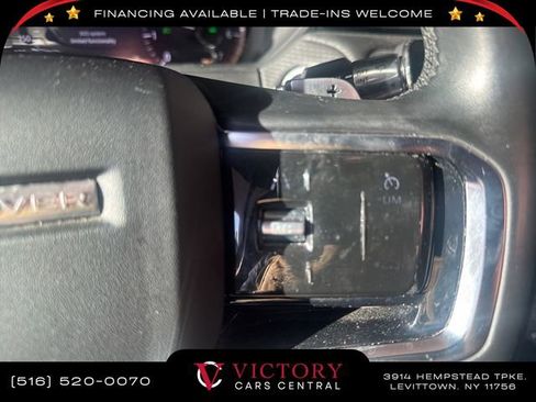 Used 2021 Land Rover Range Rover Velar S image 37
