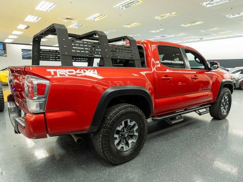 Used 2023 Toyota Tacoma TRD Off-Road w/ Advanced Technology Package image 6
