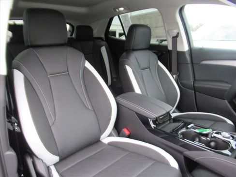 New 2026 Buick Envision Sport Touring image 9