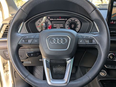 Used 2021 Audi Q5 Premium Plus w/ Premium Plus Package image 13