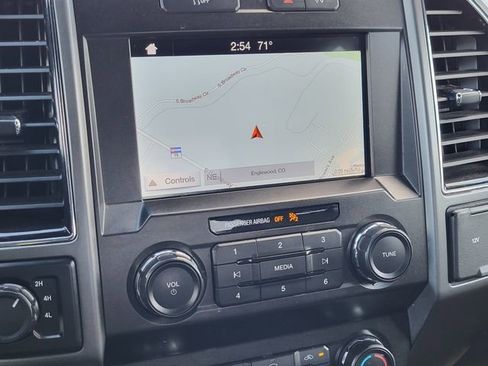 Used 2019 Ford F150 XLT w/ Equipment Group 302A Luxury AWD/4WD image 16