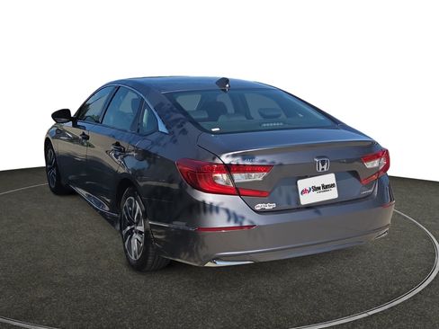 Used 2021 Honda Accord EX image 3