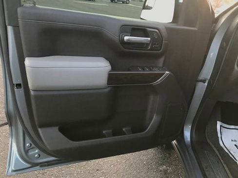 Used 2021 GMC Sierra 1500 SLT image 18