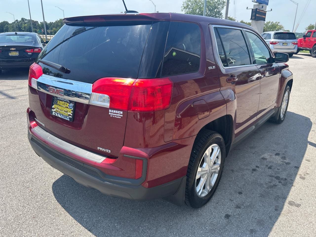 Used 2017 GMC Terrain SLE AWD/4WD image 5