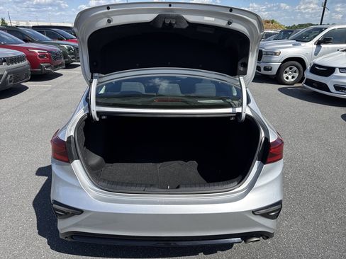Used 2019 Kia Forte LXS FWD image 25