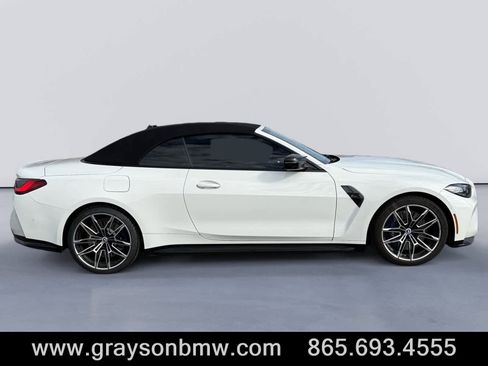 Used 2022 BMW M4 xDrive Competition image 2