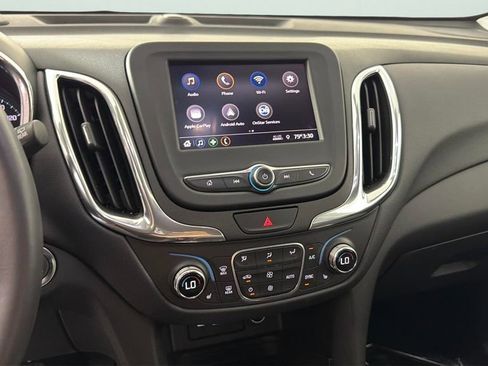 Used 2020 Chevrolet Equinox LT FWD image 36