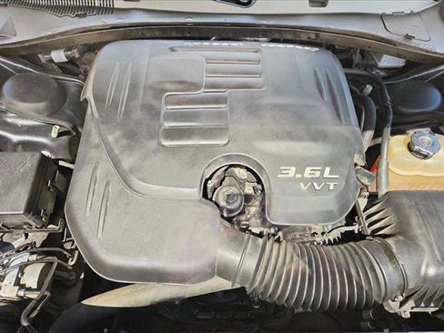 Used 2019 Dodge Charger GT RWD image 21