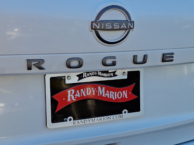 Used 2024 Nissan Rogue S FWD image 30