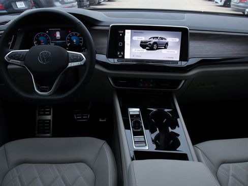 New 2026 Volkswagen Atlas SEL AWD/4WD image 25