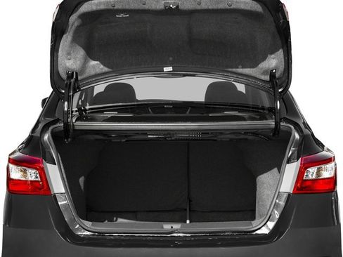 Used 2017 Nissan Sentra SR Turbo w/ Electronics Package image 15