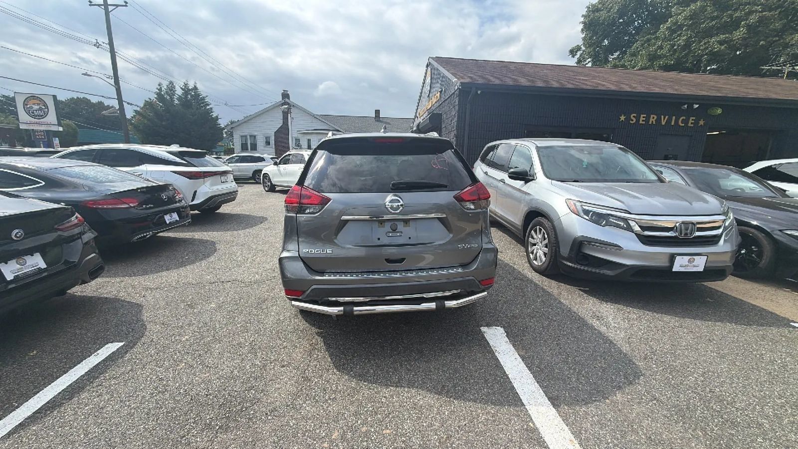 Used 2018 Nissan Rogue SV w/ Premium Package AWD/4WD image 10