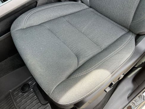 Used 2020 RAM 1500 Big Horn AWD/4WD image 12