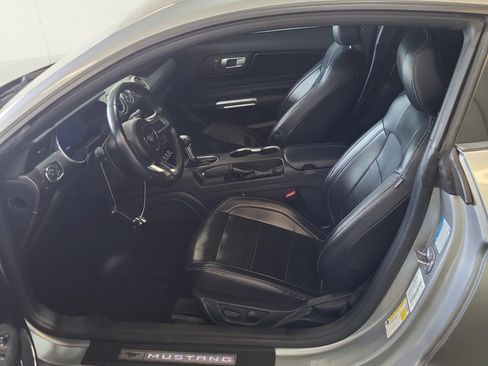 Used 2021 Ford Mustang GT Premium w/ GT Performance Package RWD image 13