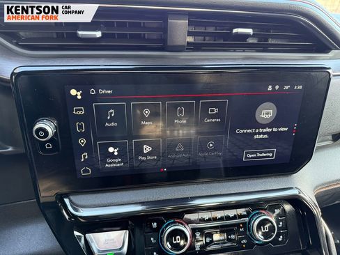 Used 2024 GMC Sierra 3500 AT4 w/ AT4 Premium Plus Package image 32