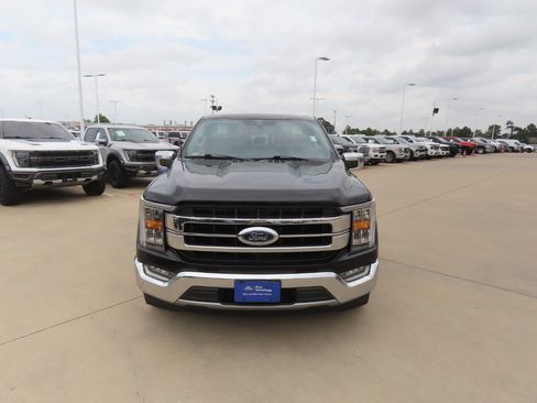 Certified 2021 Ford F150 Lariat RWD image 4