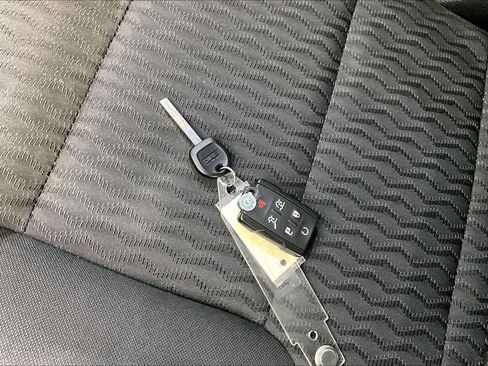 Used 2020 GMC Yukon SLE w/ SLE Value Package image 15