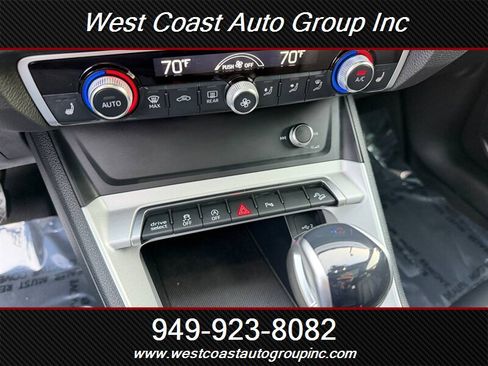 Used 2025 Audi Q3 2.0T Premium image 19