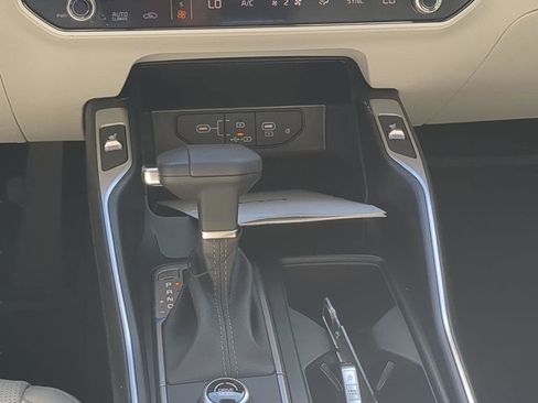 New 2026 Kia Sorento S w/ S Panoramic Sunroof Package image 15