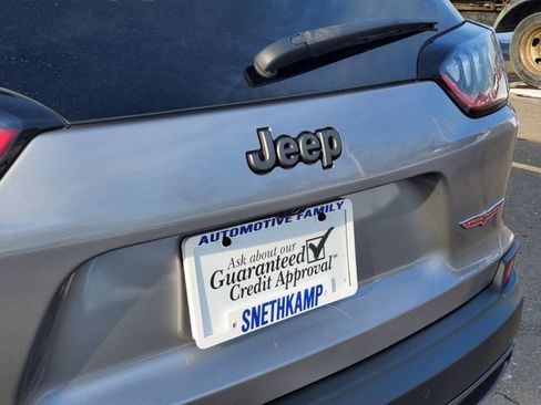 Certified 2020 Jeep Cherokee Trailhawk w/ Cold Weather Group image 28