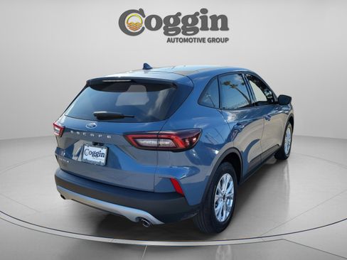 New 2026 Ford Escape Active image 3