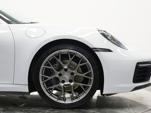 Used 2020 Porsche 911 Carrera image 45