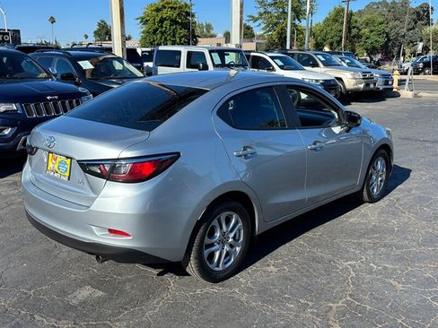 Used 2018 Toyota Yaris iA FWD image 4